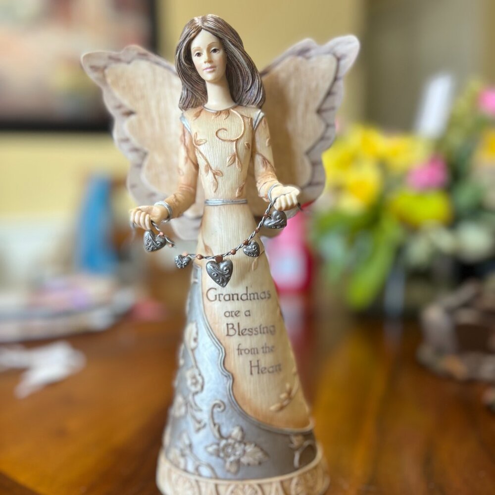 Elements “Grandmas are a Blessing from the Heart” Angel Figurine